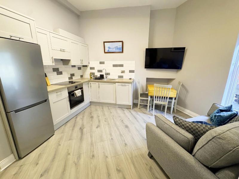 Molloy S Apartments image