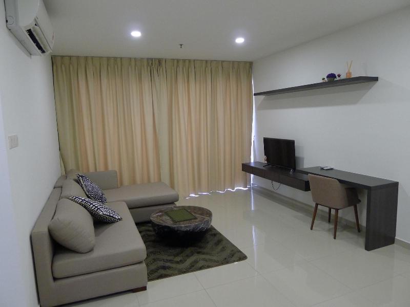 I Suite I City B 30 20 image
