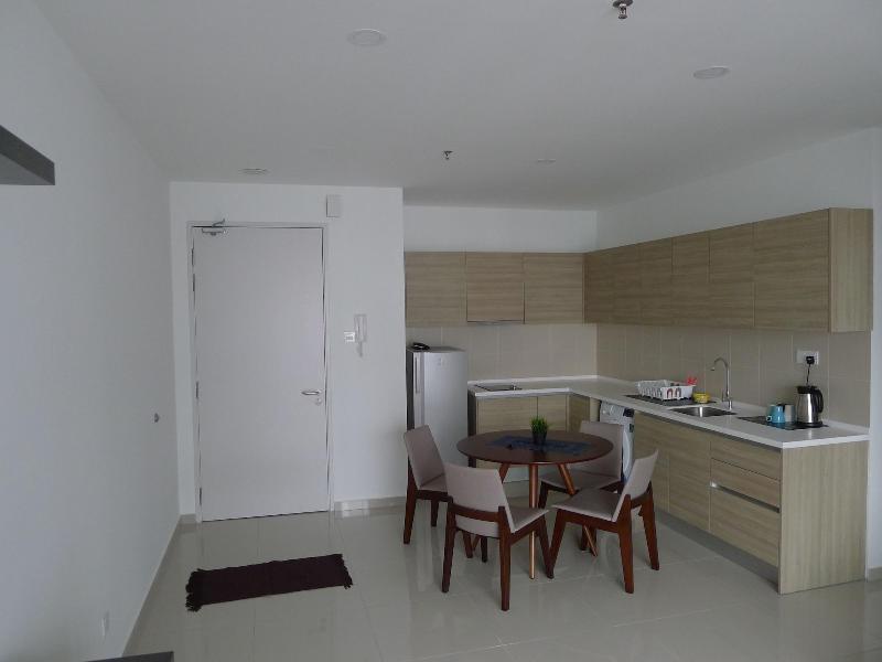 I Suite I City B 30 20 image