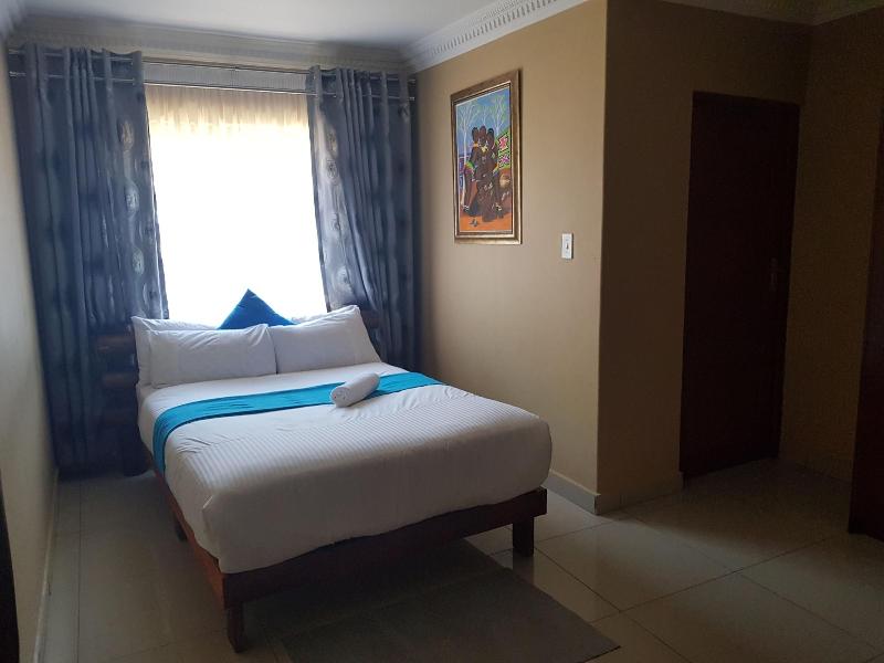 Ekuthuleni Guest House Vosloorus image