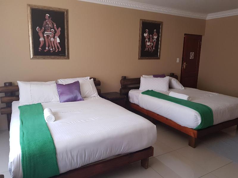 Ekuthuleni Guest House Vosloorus image