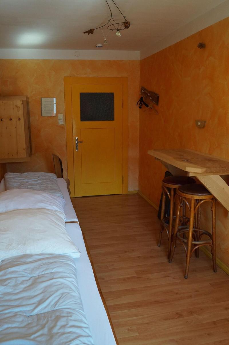 Schiff Bihlerdorf Hostel image