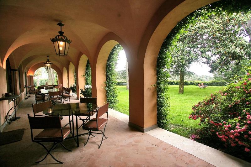 Villa Luxury Sacrofano Rm image