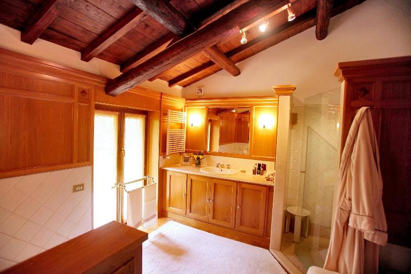 Villa Luxury Sacrofano Rm image
