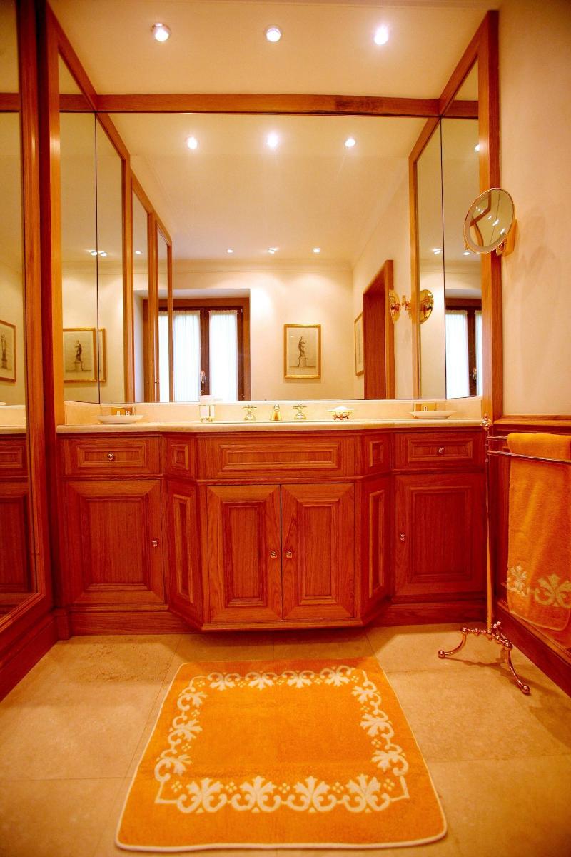 Villa Luxury Sacrofano Rm image