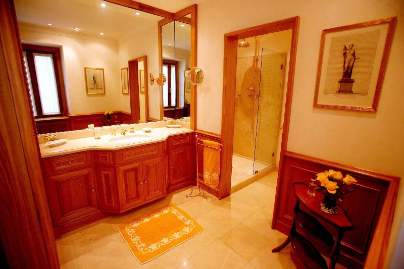 Villa Luxury Sacrofano Rm image