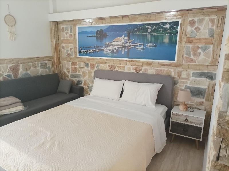 Petrakis Beach image