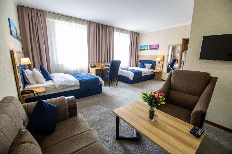 Rayan Hotel image