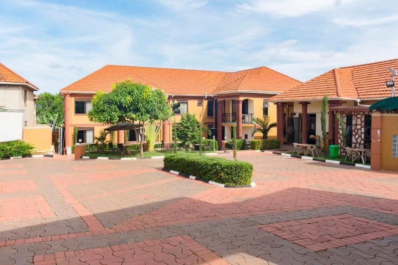 Pavillion Hotel