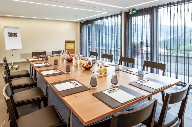 The Alpina Mountain Resort image