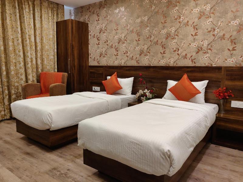 Hotel Yelchiko image