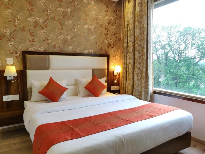 Hotel Yelchiko image