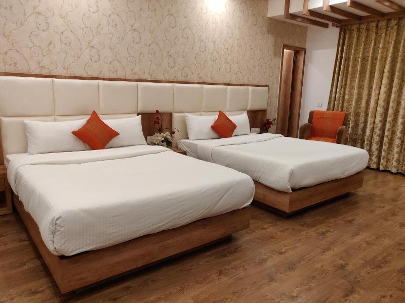 Hotel Yelchiko image