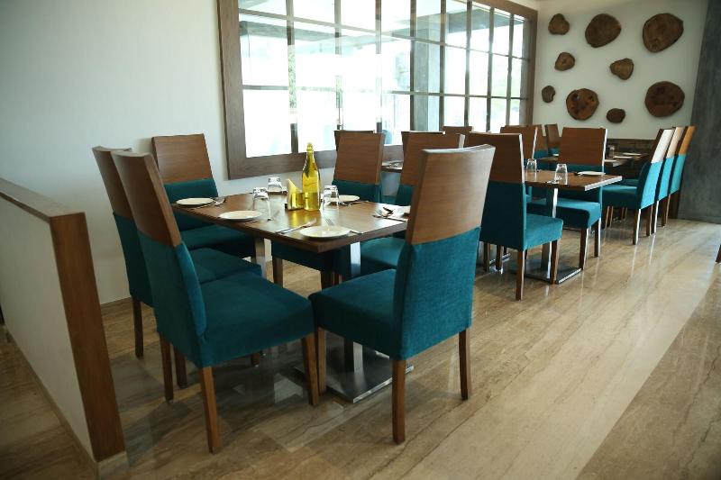 Hotel Yelchiko image