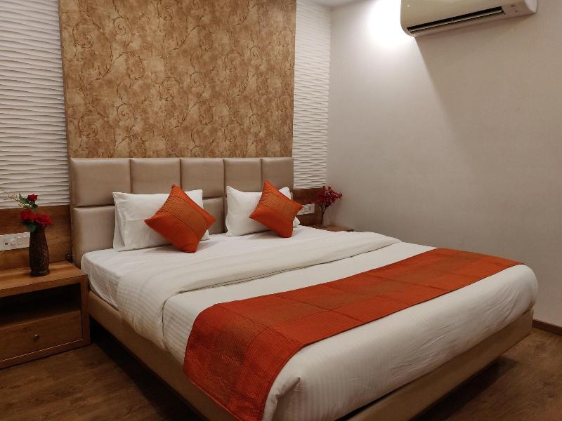 Hotel Yelchiko image