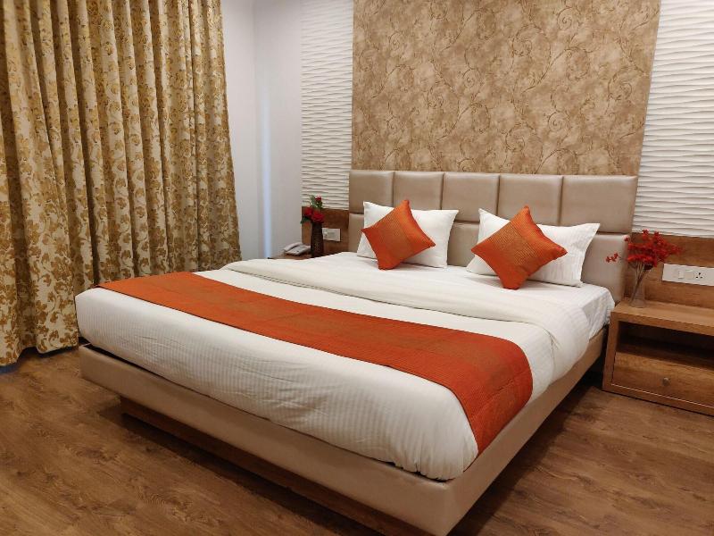 Hotel Yelchiko image