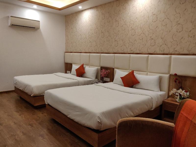 Hotel Yelchiko image