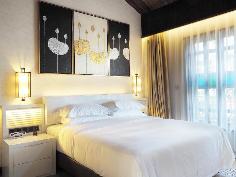 Schloss Hotels Resorts image