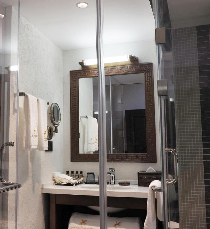 Schloss Hotels Resorts image