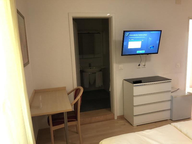 Sass Apart Hotel image