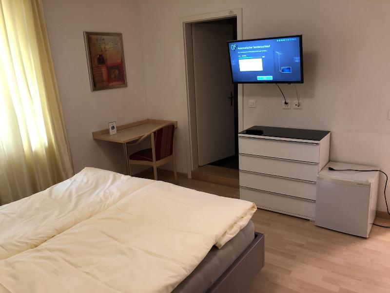 Sass Apart Hotel image