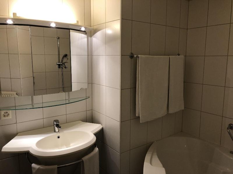Sass Apart Hotel image