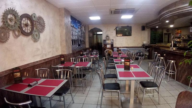 Hostal Serruchi image