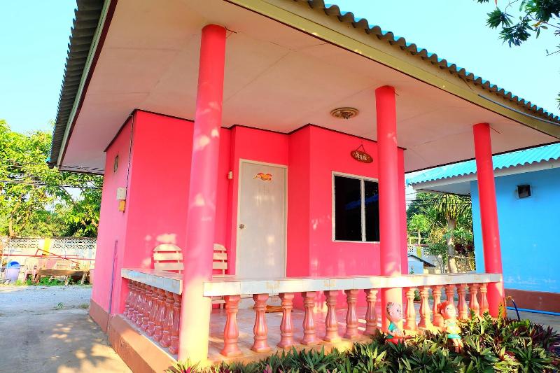 Khunya Resort Riverkwai image