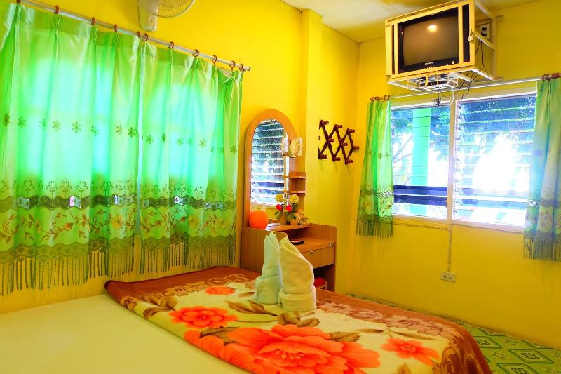 Khunya Resort Riverkwai image