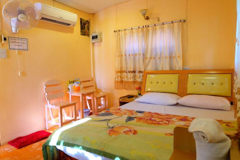 Khunya Resort Riverkwai image
