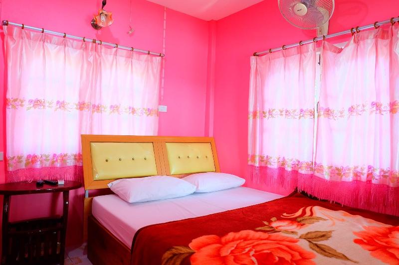 Khunya Resort Riverkwai image