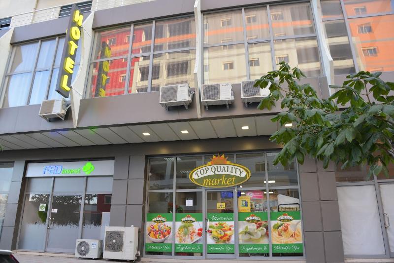Comfort Hotel image