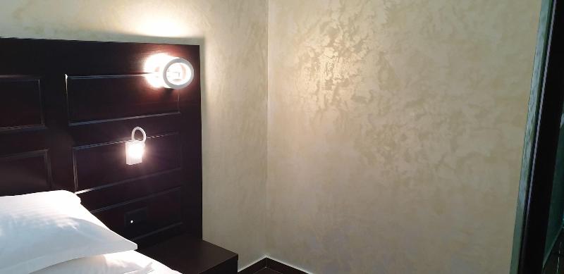 Comfort Hotel image