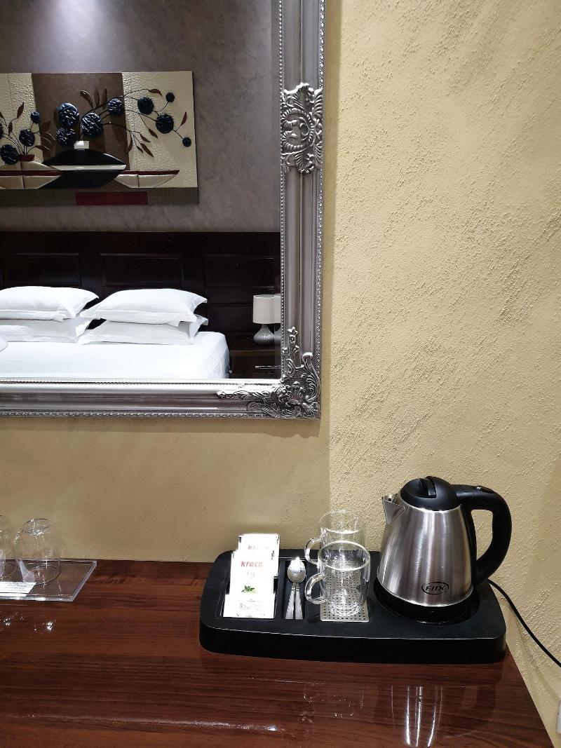 Comfort Hotel image