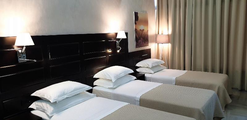 Comfort Hotel image