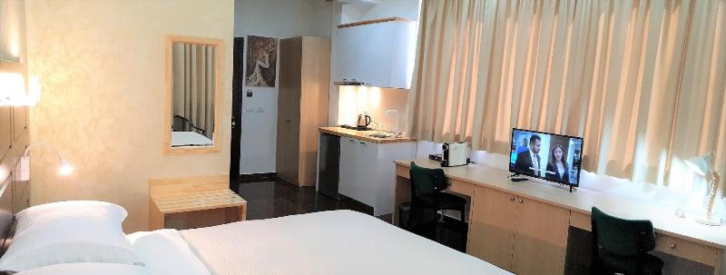 Comfort Hotel image