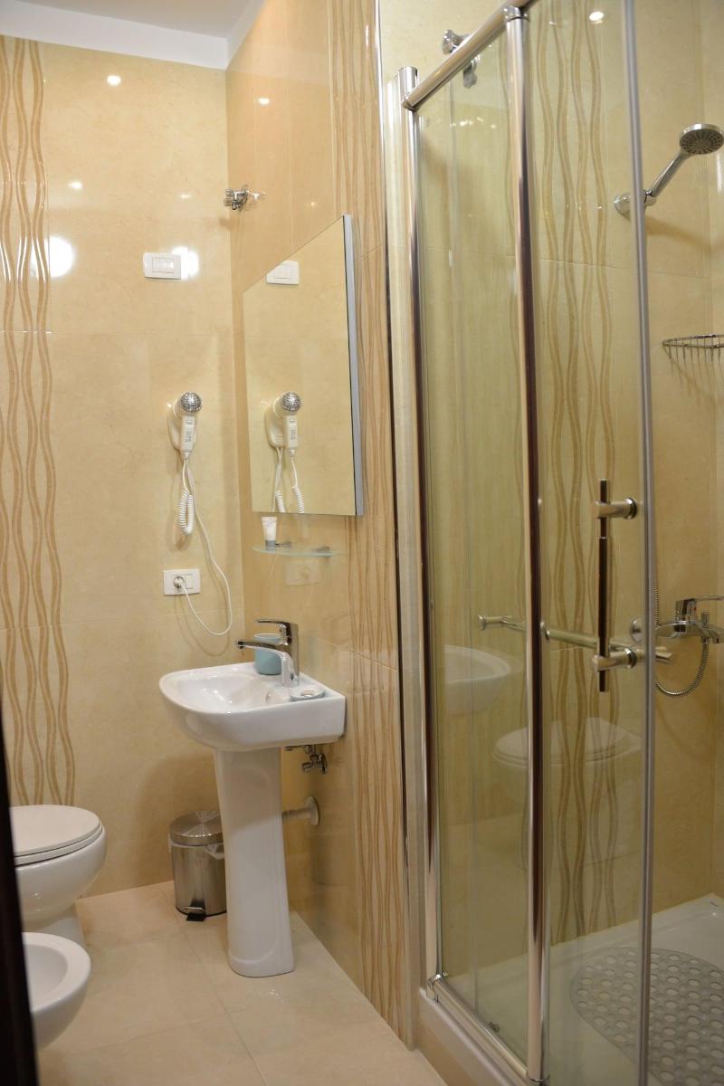 Comfort Hotel image