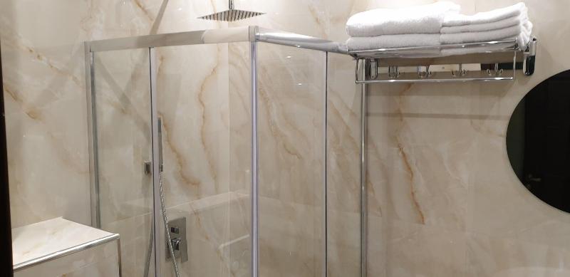 Comfort Hotel image