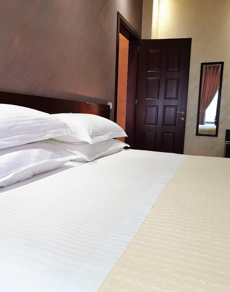 Comfort Hotel image