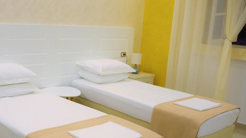 Comfort Hotel image