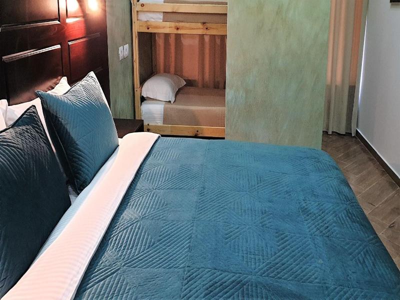 Comfort Hotel image