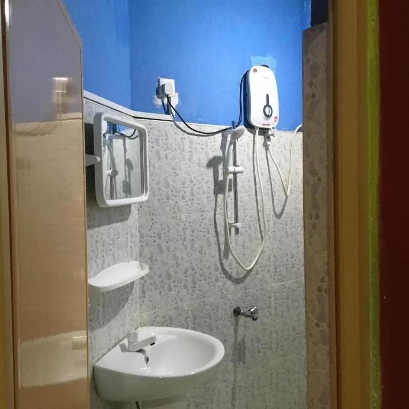 Adisham Village Home image