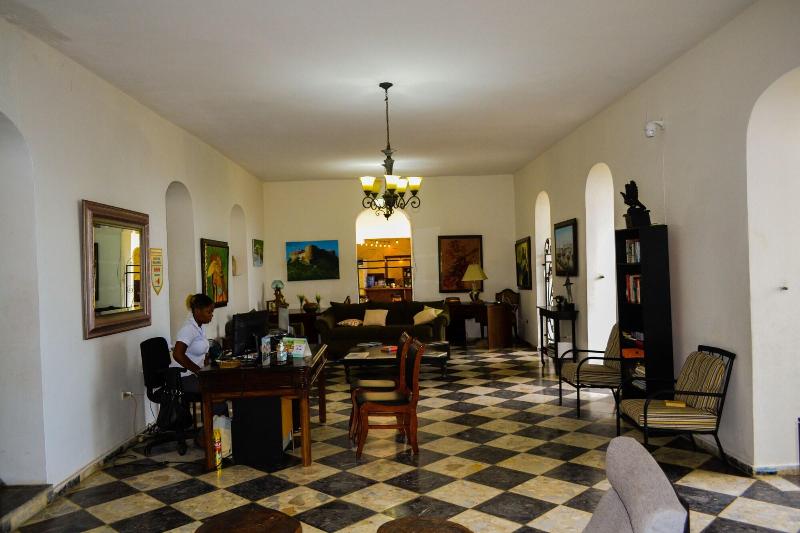 Habitation Des Lauriers image