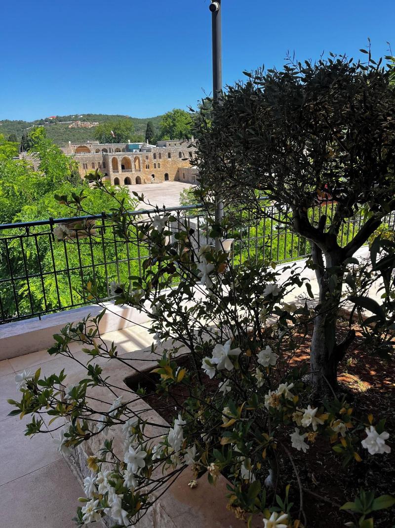 Beit Lebbos image