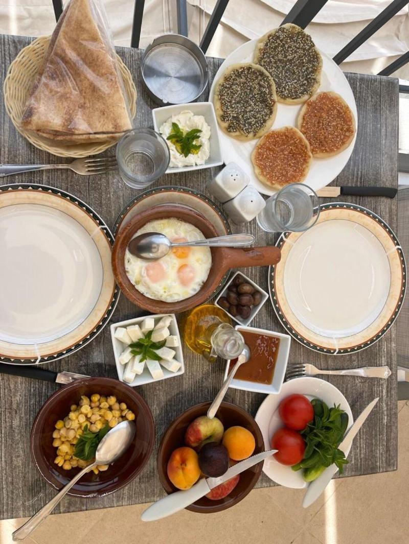 Beit Lebbos image