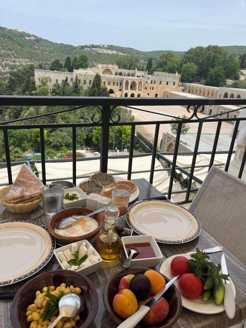 Beit Lebbos image