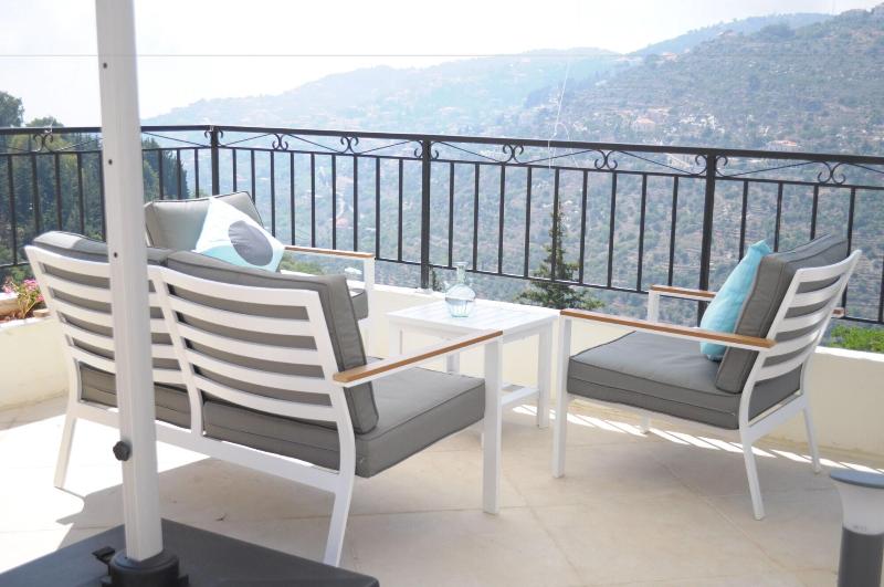 Beit Lebbos image