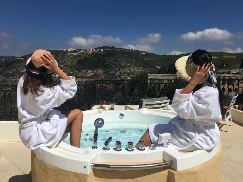 Beit Lebbos image