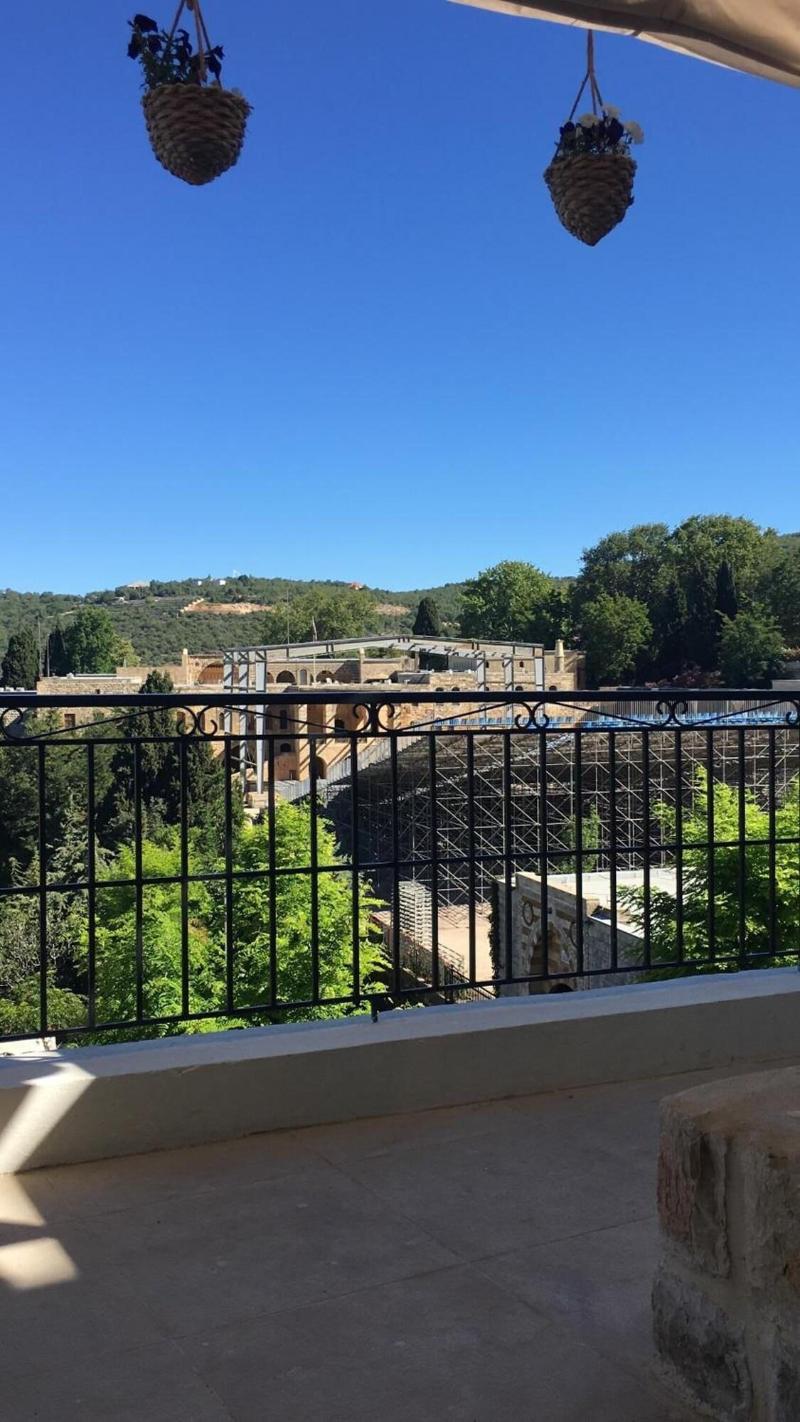 Beit Lebbos image