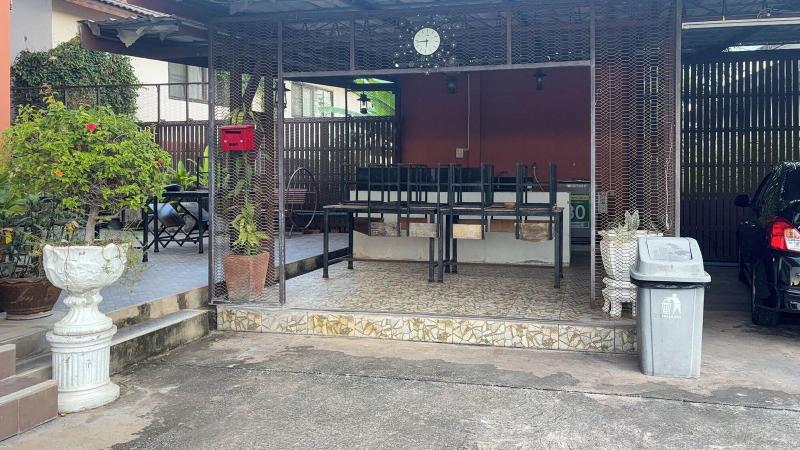 Ruenchofa Hotel image